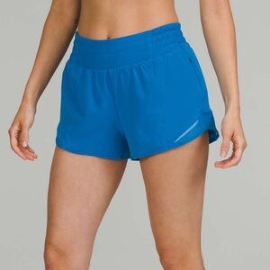 Lululemon Hotty Hot High-Rise Shorts 2.5" Size 4 Poolside